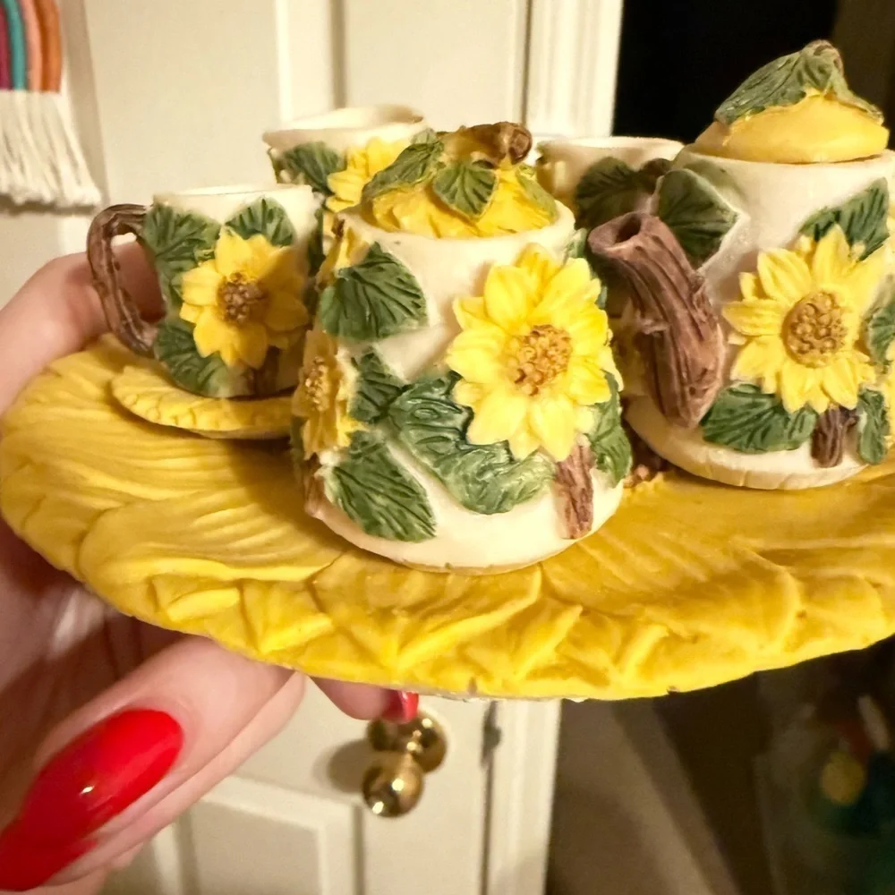 Vintage Mini Sunflower Tea Set with Yellow Floral Design